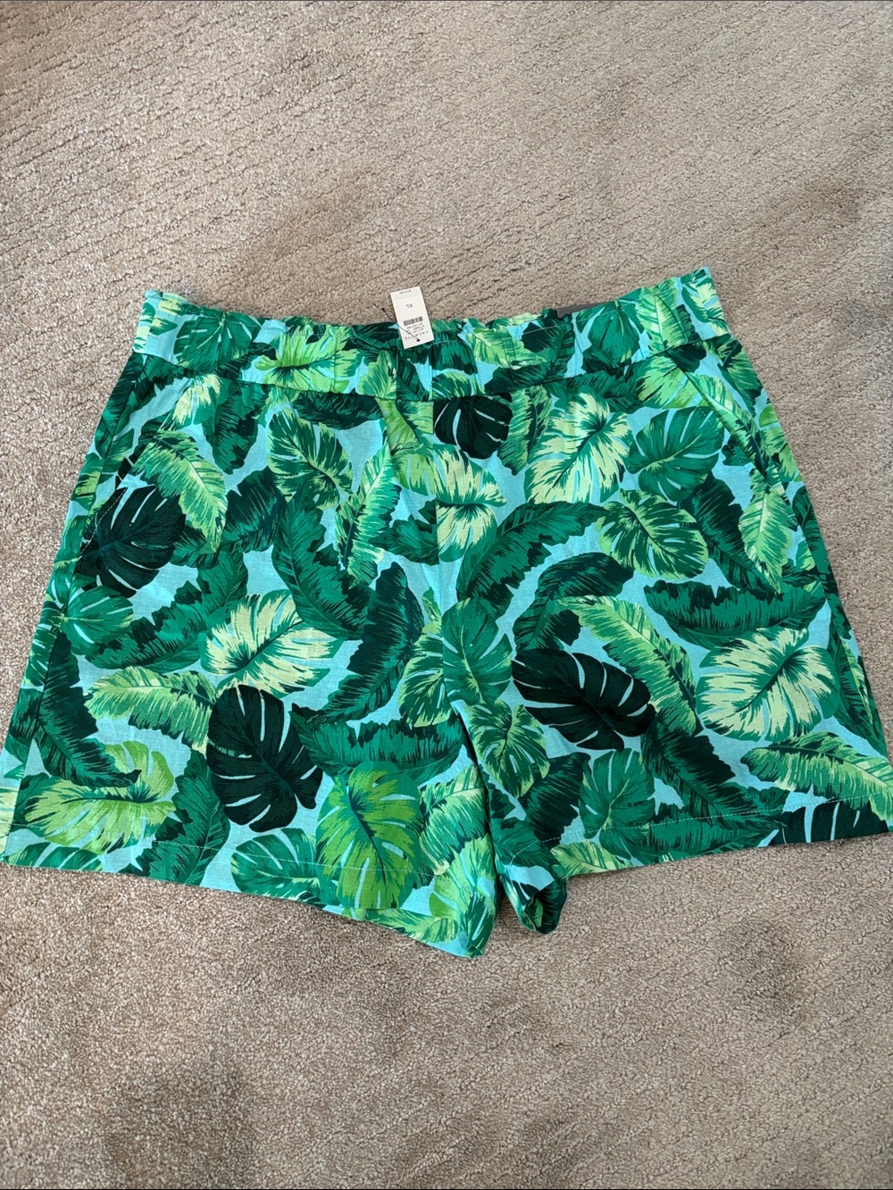 🏷 Talbots shorts - Picture 2 of 6